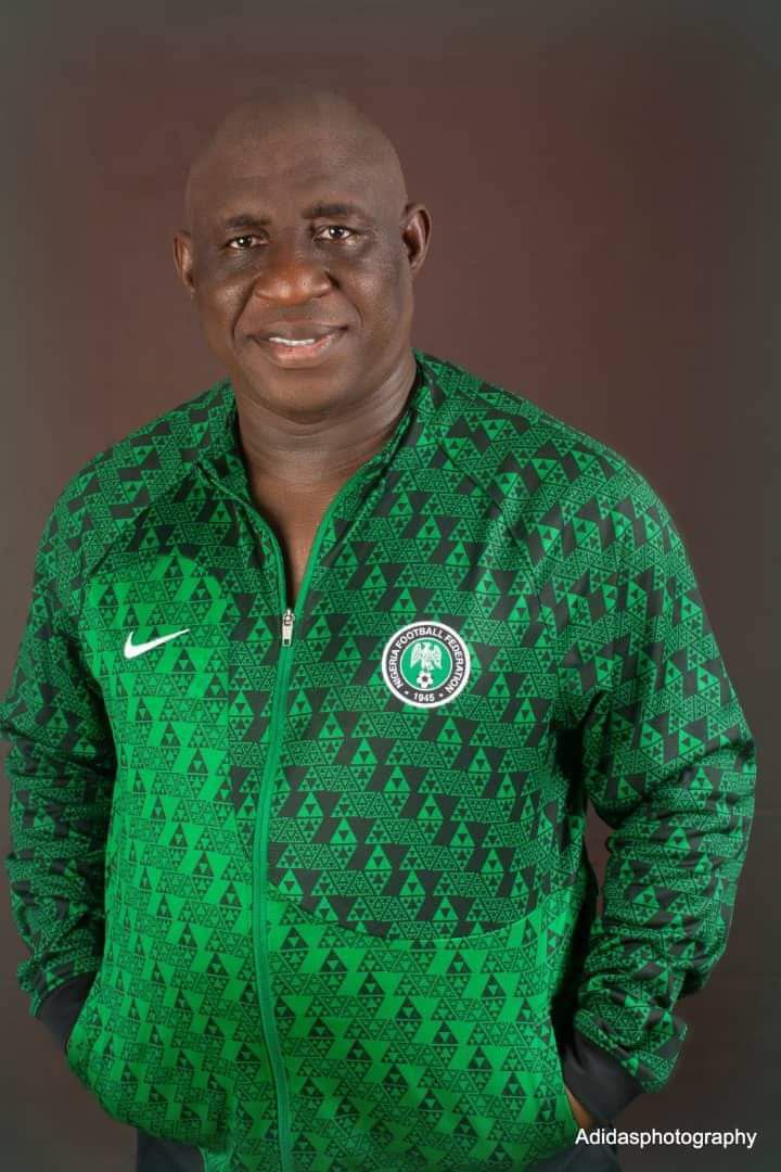 Otunba Gabriel Davies Throws Full Support Behind Hephzibah Sports Club Ahead of NLO South West Playoffs